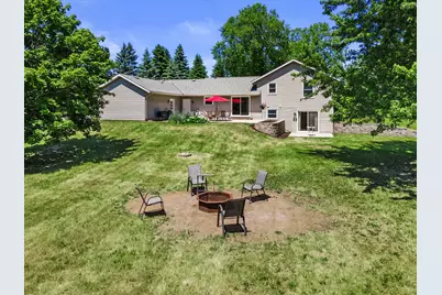 620  Prairie View Dr, North Prairie, WI 53153 - Photo 12