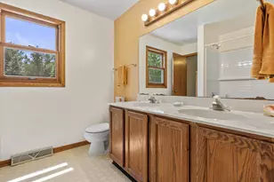 620 Prairie View Dr, North Prairie, WI 53153 - Photo 40