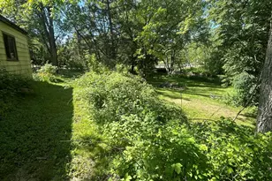 N7113 Honey Creek Rd, Spring Prairie, WI 53105 - Photo 16