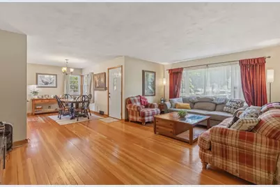 321 N Dewey Ave, Jefferson, WI 53549 - Photo 6