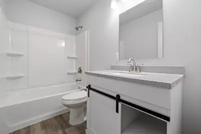 513  Bender Rd #515, West Bend, WI 53090 - Photo 20