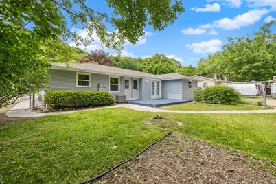 513  Bender Rd #515, West Bend, WI 53090 - Photo 4