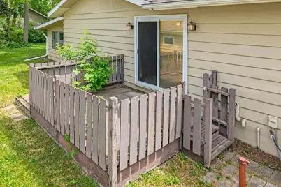 325  Summer St, Delavan, WI 53115 - Photo 30
