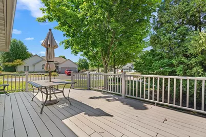1320  West Heights Ct, West Bend, WI 53095 - Photo 34