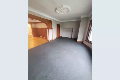 2729 N 36th St, Milwaukee, WI 53210 - Photo 8