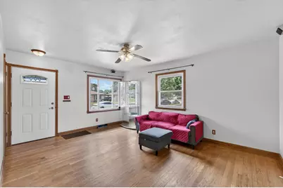 8302  26 Ave, Kenosha, WI 53143 - Photo 2