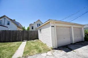 936 S 77th St, West Allis, WI 53214 - Photo 28
