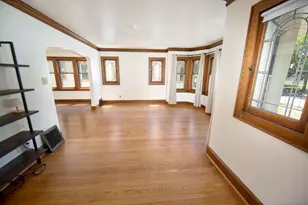 936 S 77th St, West Allis, WI 53214 - Photo 4