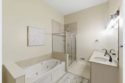 1888 N Water St #101, Milwaukee, WI 53202 - Photo 18