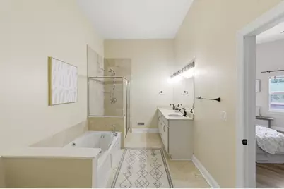 1888 N Water St #101, Milwaukee, WI 53202 - Photo 18
