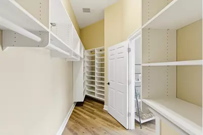 1888 N Water St #101, Milwaukee, WI 53202 - Photo 22