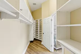 1888 N Water St, Milwaukee, WI 53202 - Photo 22