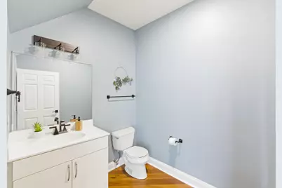 1888 N Water St #101, Milwaukee, WI 53202 - Photo 12