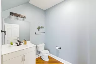 1888 N Water St, Milwaukee, WI 53202 - Photo 12