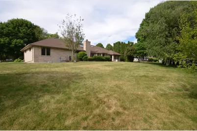 1670  Turtle Mound Ln, Whitewater, WI 53190 - Photo 4