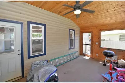 2513  Mason St, Delavan, WI 53115 - Photo 26