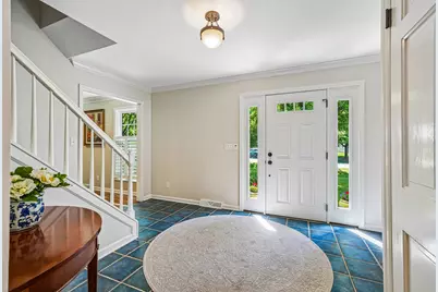9945 N Valley Hill Dr, Mequon, WI 53092 - Photo 20