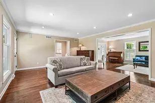 9945 N Valley Hill Dr, Mequon, WI 53092 - Photo 14