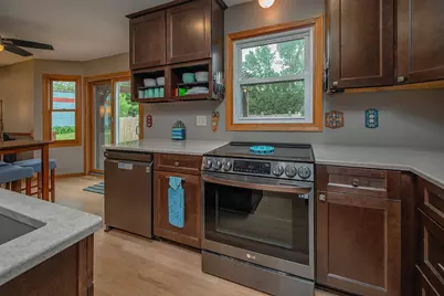 364  Plank Rd, Mukwonago, WI 53149 - Photo 8