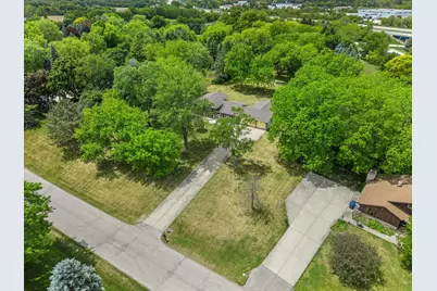 S69W22340  Sonoma Way, Vernon, WI 53103 - Photo 12