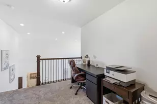 1152 W Sunrise Pass, Oak Creek, WI 53154 - Photo 32
