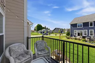 1152 W Sunrise Pass, Oak Creek, WI 53154 - Photo 48