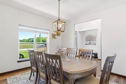 1152 W Sunrise Pass, Oak Creek, WI 53154 - Photo 6