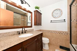 1021 Eton Ct, Hartland, WI 53029 - Photo 24