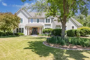 W159N7482 Pinewood Cir, Menomonee Falls, WI 53051 - Photo 1