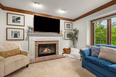 W159N7482  Pinewood Cir, Menomonee Falls, WI 53051 - Photo 18