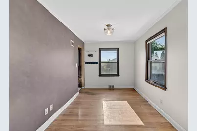 5404 N 103rd St, Milwaukee, WI 53225 - Photo 4