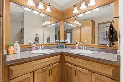 439  Pineview Ct, Richfield, WI 53017 - Photo 38