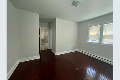 2033 N Cambridge Ave #1, Milwaukee, WI 53202 - Photo 8