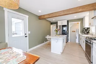 3631 N 99th St, Milwaukee, WI 53222 - Photo 8