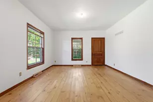 N48W28676 Lisbon Ave, Merton, WI 53029 - Photo 8