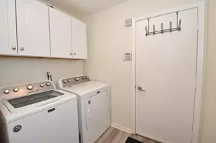 41 E Campus Ct, Racine, WI 53402 - Photo 14