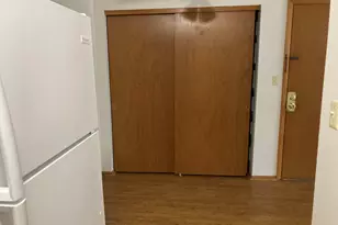 5000 W Cold Spring Rd, Greenfield, WI 53220 - Photo 4