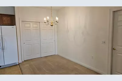 1114  Hastings Ct #101, Racine, WI 53406 - Photo 10