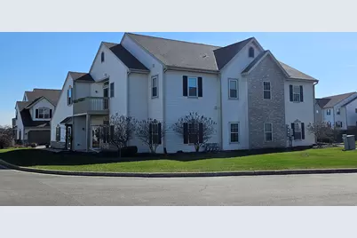 1114  Hastings Ct #101, Racine, WI 53406 - Photo 1