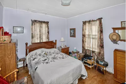 1368 S 56th St, West Milwaukee, WI 53214 - Photo 16