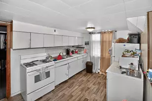 1368 S 56th St, West Milwaukee, WI 53214 - Photo 26