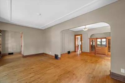 3314 N Newhall St, Milwaukee, WI 53211 - Photo 6