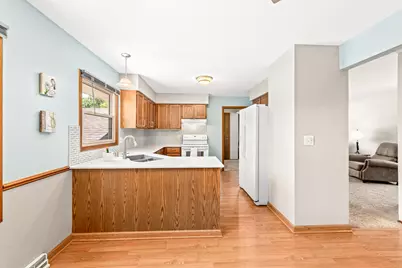 W158N10796  Catskill Ln, Germantown, WI 53022 - Photo 8