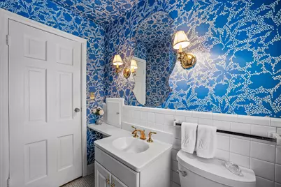 4919 N Diversey Blvd, Whitefish Bay, WI 53217 - Photo 10