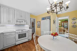 4919 N Diversey Blvd, Whitefish Bay, WI 53217 - Photo 12
