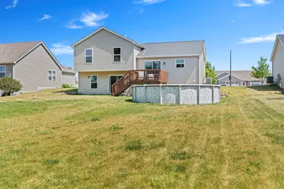 1423 E Longneedle Ln, Elkhorn, WI 53121 - Photo 32