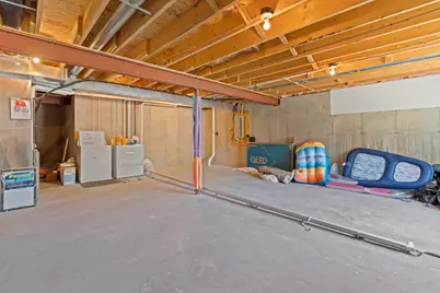 1423 E Longneedle Ln, Elkhorn, WI 53121 - Photo 26