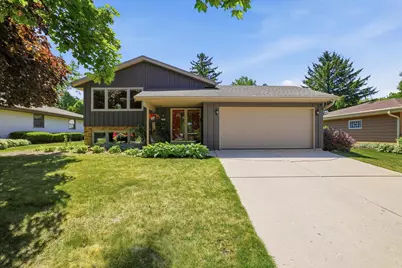 6085  Trail Ridge Dr, Greendale, WI 53129 - Photo 1