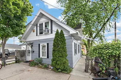 1368 S 56th St, West Milwaukee, WI 53214 - Photo 4