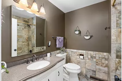 3003  Lincoln Ave, La Crosse, WI 54601 - Photo 18